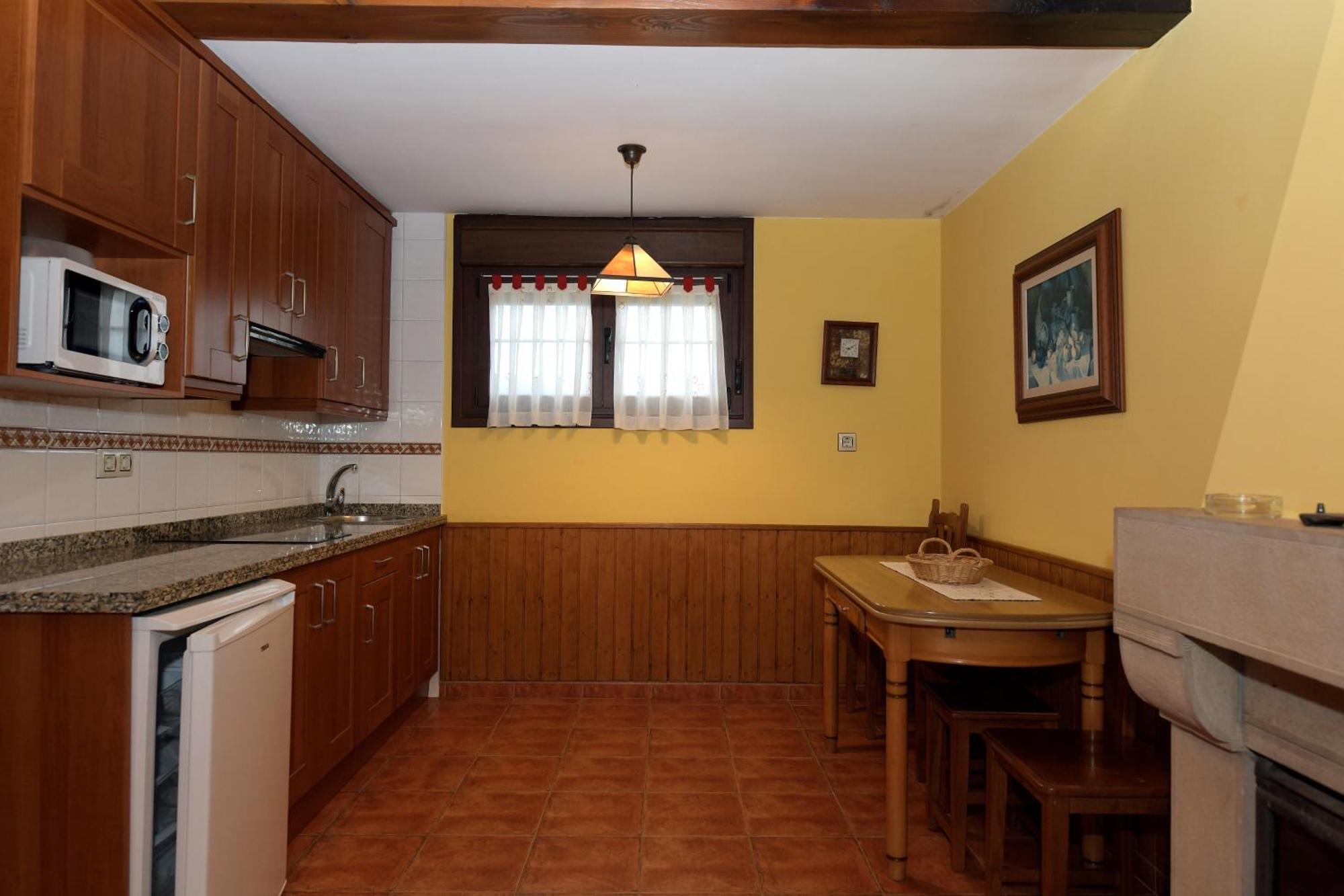 Penzion La Casona De Entralgo Pola de Laviana Exteriér fotografie