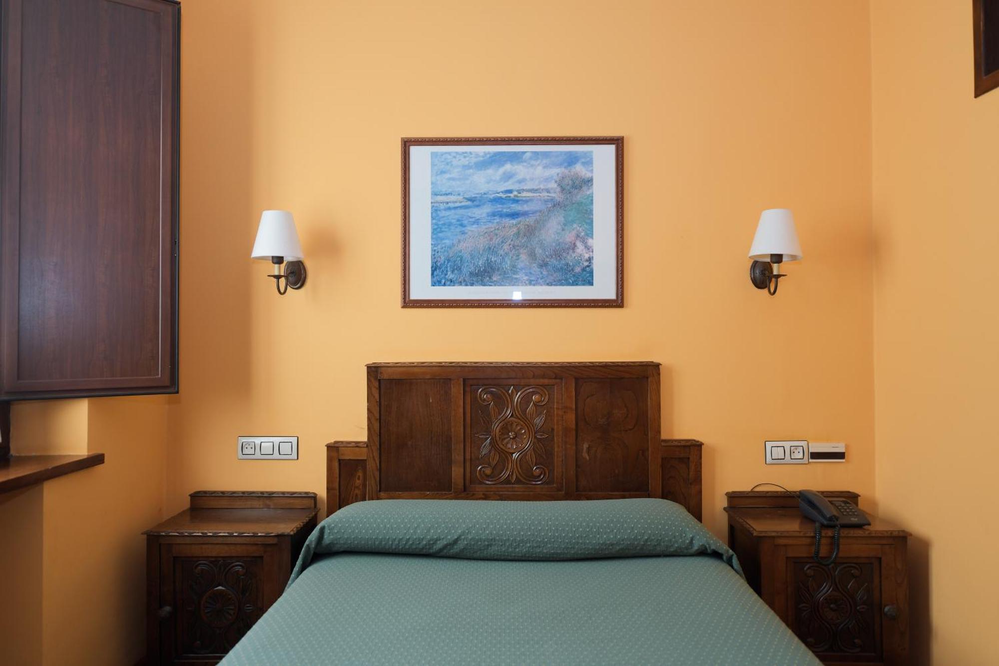 Penzion La Casona De Entralgo Pola de Laviana Exteriér fotografie